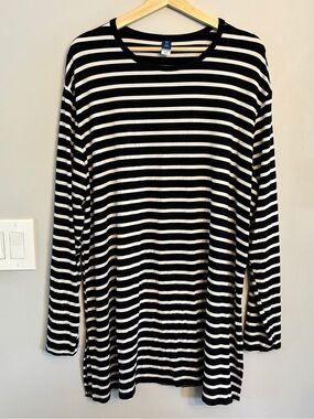Old Navy Black & White Striped Long Sleeve Tee Size XXL Tall